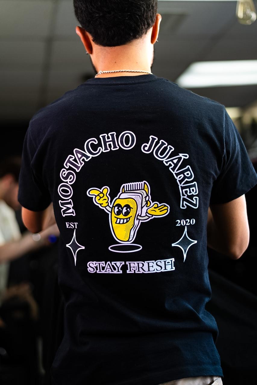 Playera Mostacho Juárez Stay Fresh